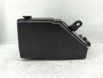 2021-2022 Nissan Rogue Fusebox Fuse Box Panel Relay Module Fits Fits 2021 2022 OEM Used Auto Parts - Oemusedautoparts1.com