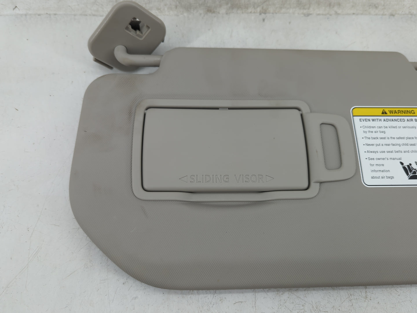 2021-2022 Nissan Rogue Sun Visor Shade Replacement Driver Left Mirror Fits Fits 2021 2022 OEM Used Auto Parts - Oemusedautop