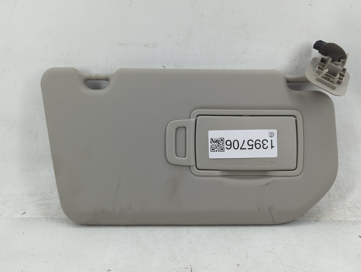 2021-2022 Nissan Rogue Sun Visor Shade Replacement Passenger Right Mirror Fits Fits 2021 2022 OEM Used Auto Parts - Oemuseda