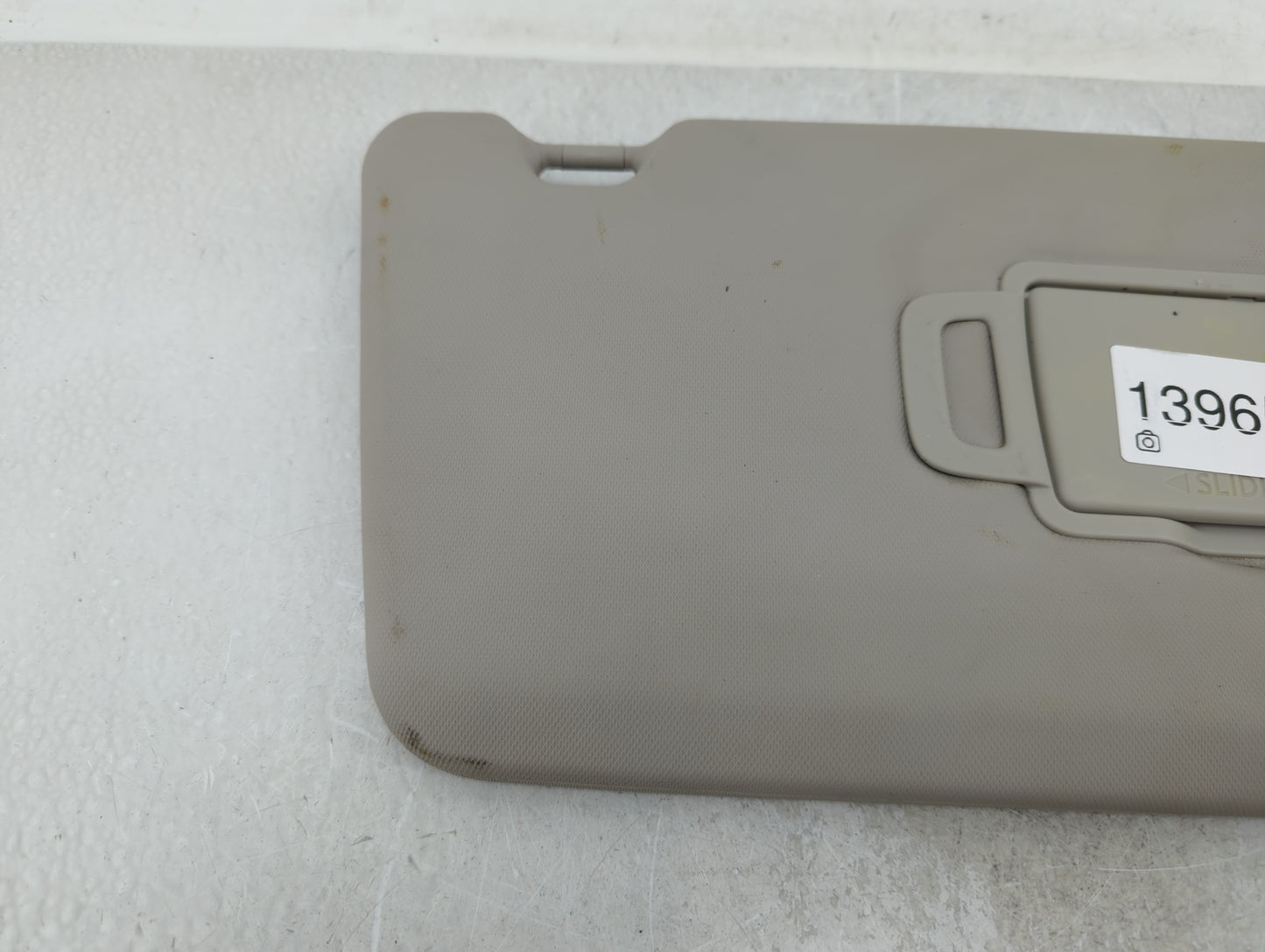 2021-2022 Nissan Rogue Sun Visor Shade Replacement Passenger Right Mirror Fits Fits 2021 2022 OEM Used Auto Parts - Oemuseda