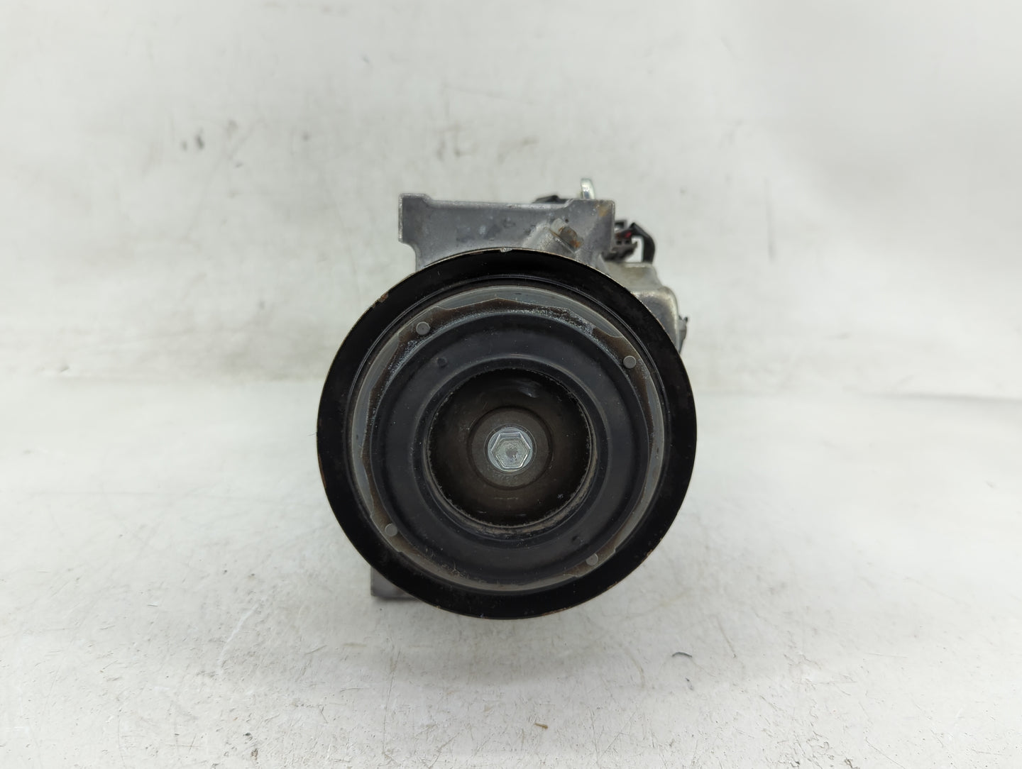 2022-2022 Nissan Rogue Air Conditioning A/c Ac Compressor Oem - Oemusedautoparts1.com