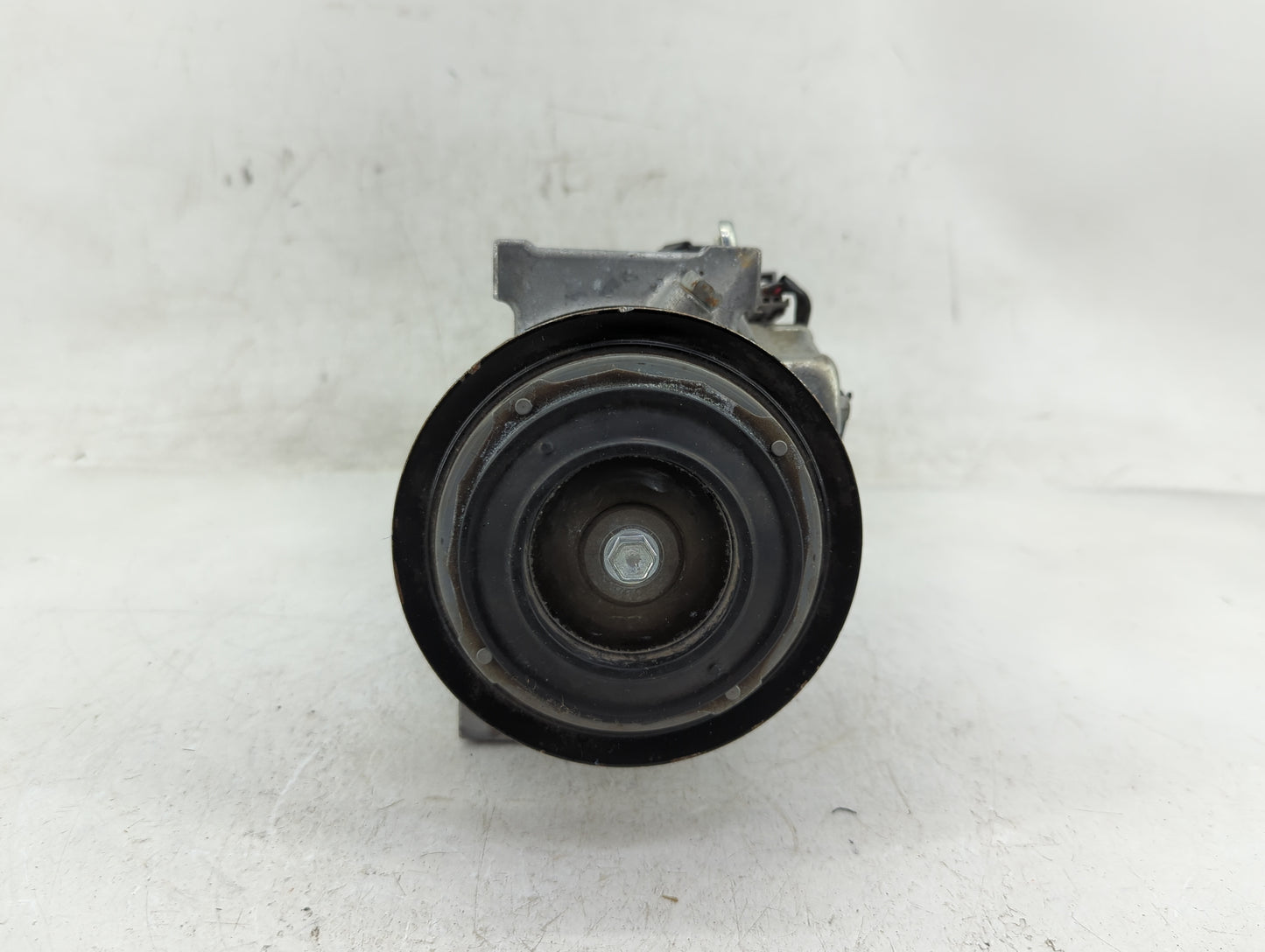 2022-2022 Nissan Rogue Air Conditioning A/c Ac Compressor Oem - Oemusedautoparts1.com