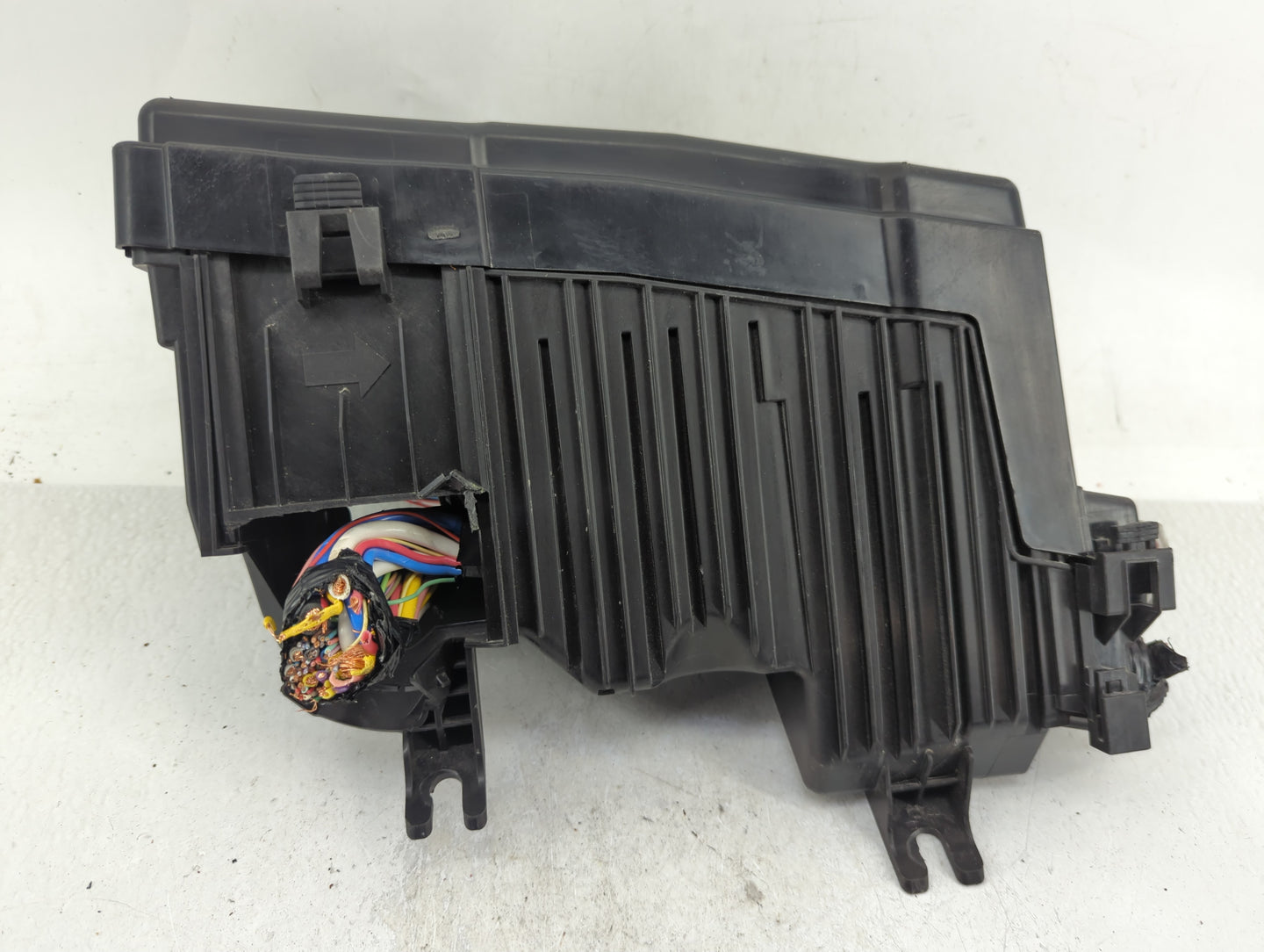 2021-2022 Nissan Rogue Fusebox Fuse Box Panel Relay Module Fits Fits 2021 2022 OEM Used Auto Parts - Oemusedautoparts1.com