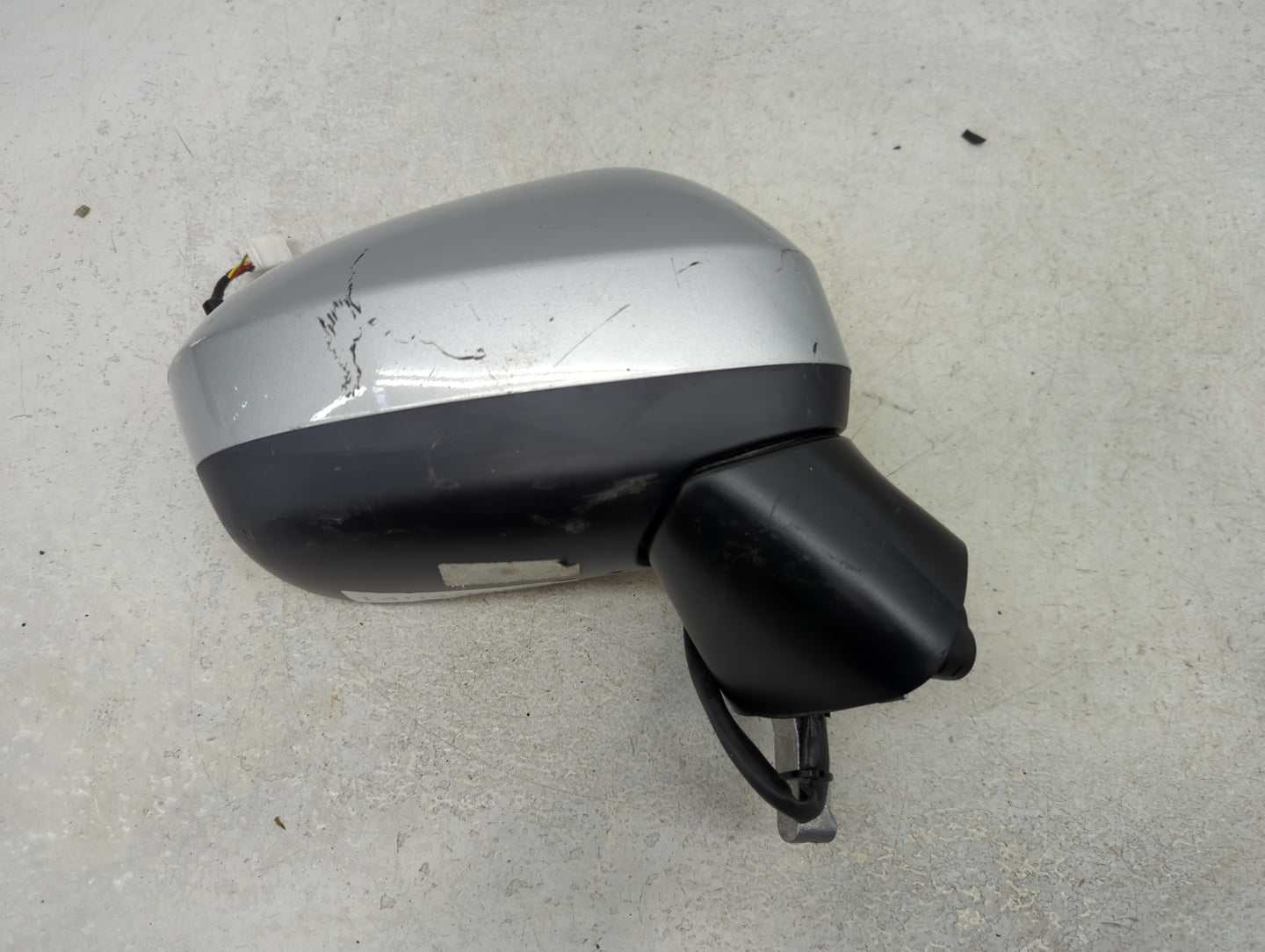 2021-2022 Nissan Rogue Passenger Side View Mirror - Right Door Mirror OEM Used - Oemusedautoparts1.com