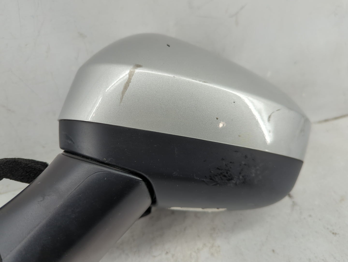 2021-2022 Nissan Rogue Driver Side View Mirror - Left Door Mirror OEM Used - Oemusedautoparts1.com