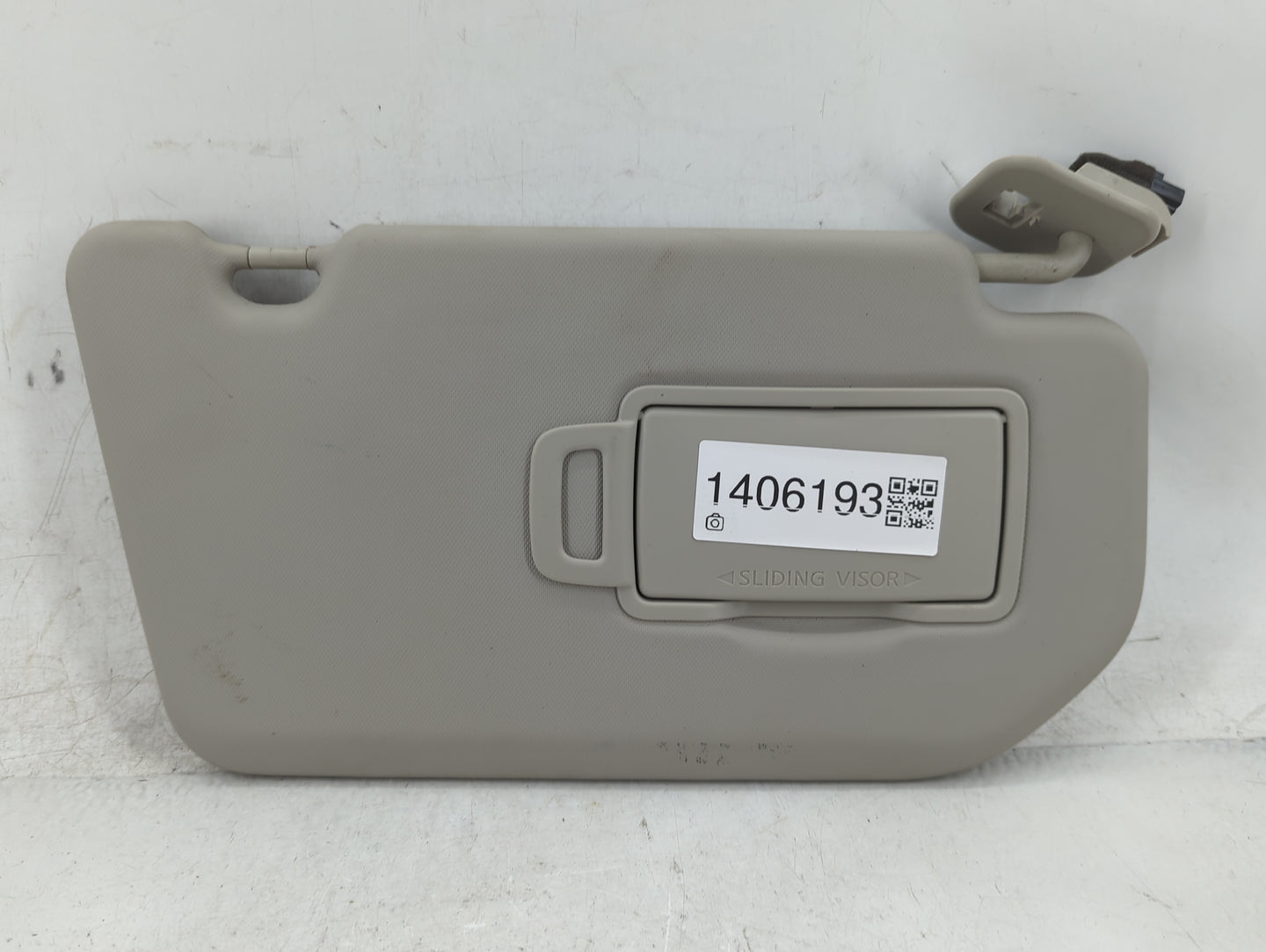 2021-2022 Nissan Rogue Sun Visor Shade Replacement Passenger Right Mirror Fits Fits 2021 2022 OEM Used Auto Parts - Oemuseda