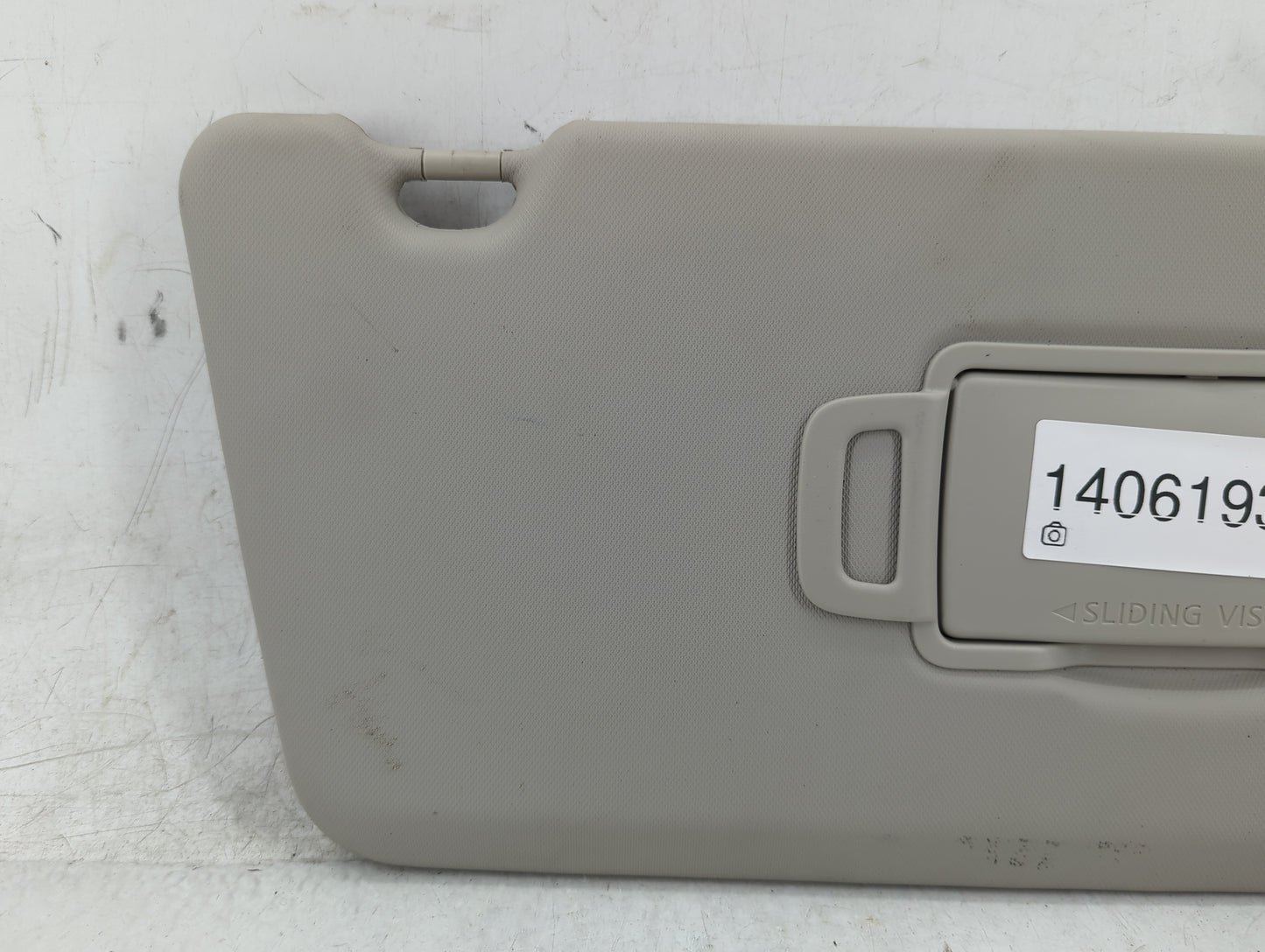 2021-2022 Nissan Rogue Sun Visor Shade Replacement Passenger Right Mirror Fits Fits 2021 2022 OEM Used Auto Parts - Oemuseda