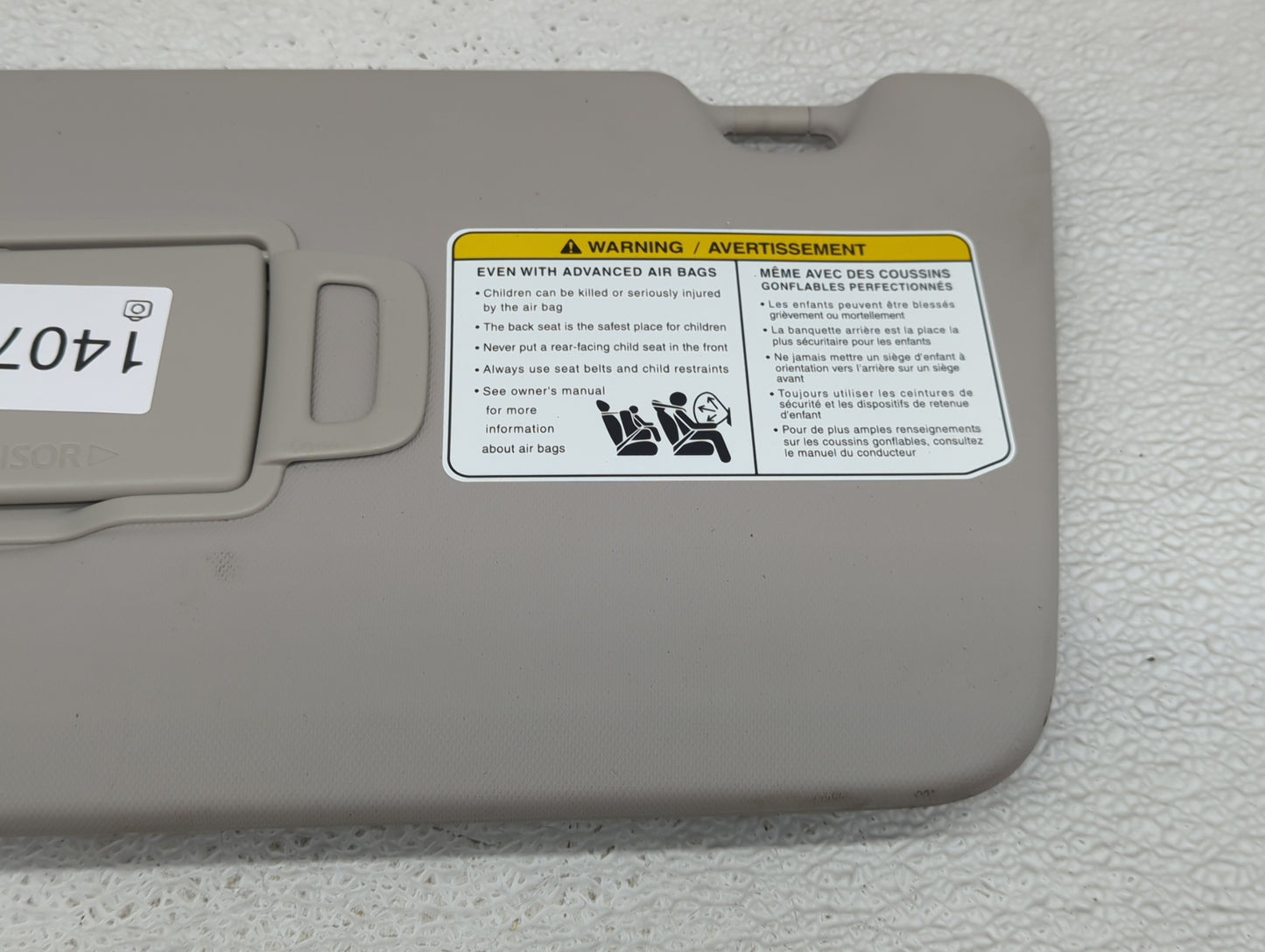 2021-2022 Nissan Rogue Sun Visor Shade Replacement Driver Left Mirror Fits Fits 2021 2022 OEM Used Auto Parts - Oemusedautop