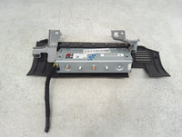 2023 Nissan Rogue Air Bag Passenger Right Knee OEM P/N:643862500 Fits OEM Used Auto Parts - Oemusedautoparts1.com