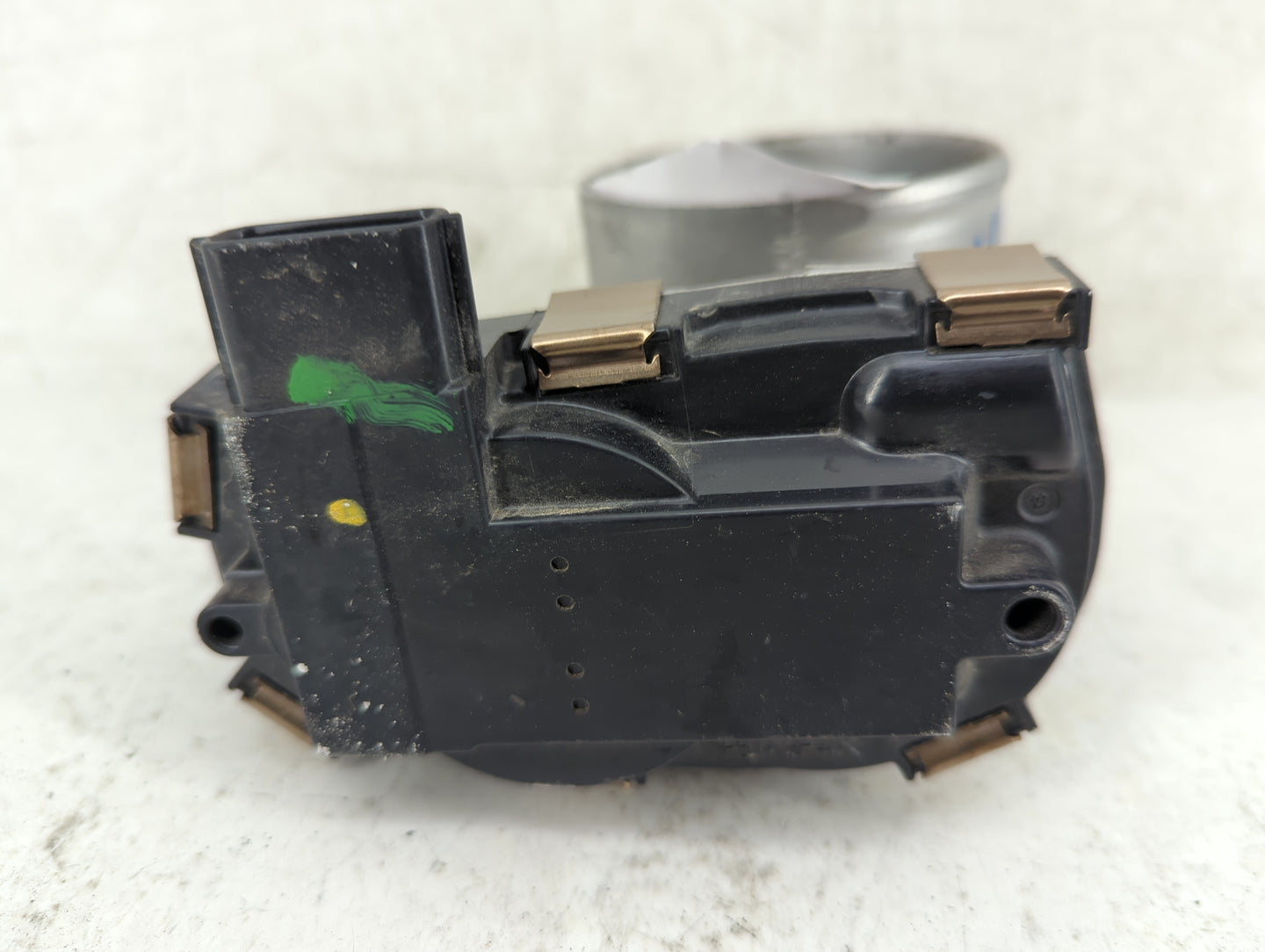 2022 Nissan Rogue Throttle Body P/N:6RA60-04 C Fits OEM Used Auto Parts - Oemusedautoparts1.com