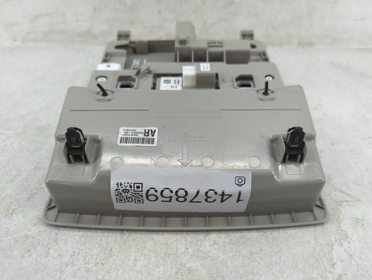 2021-2022 Nissan Rogue Overhead Roof Console - Oemusedautoparts1.com