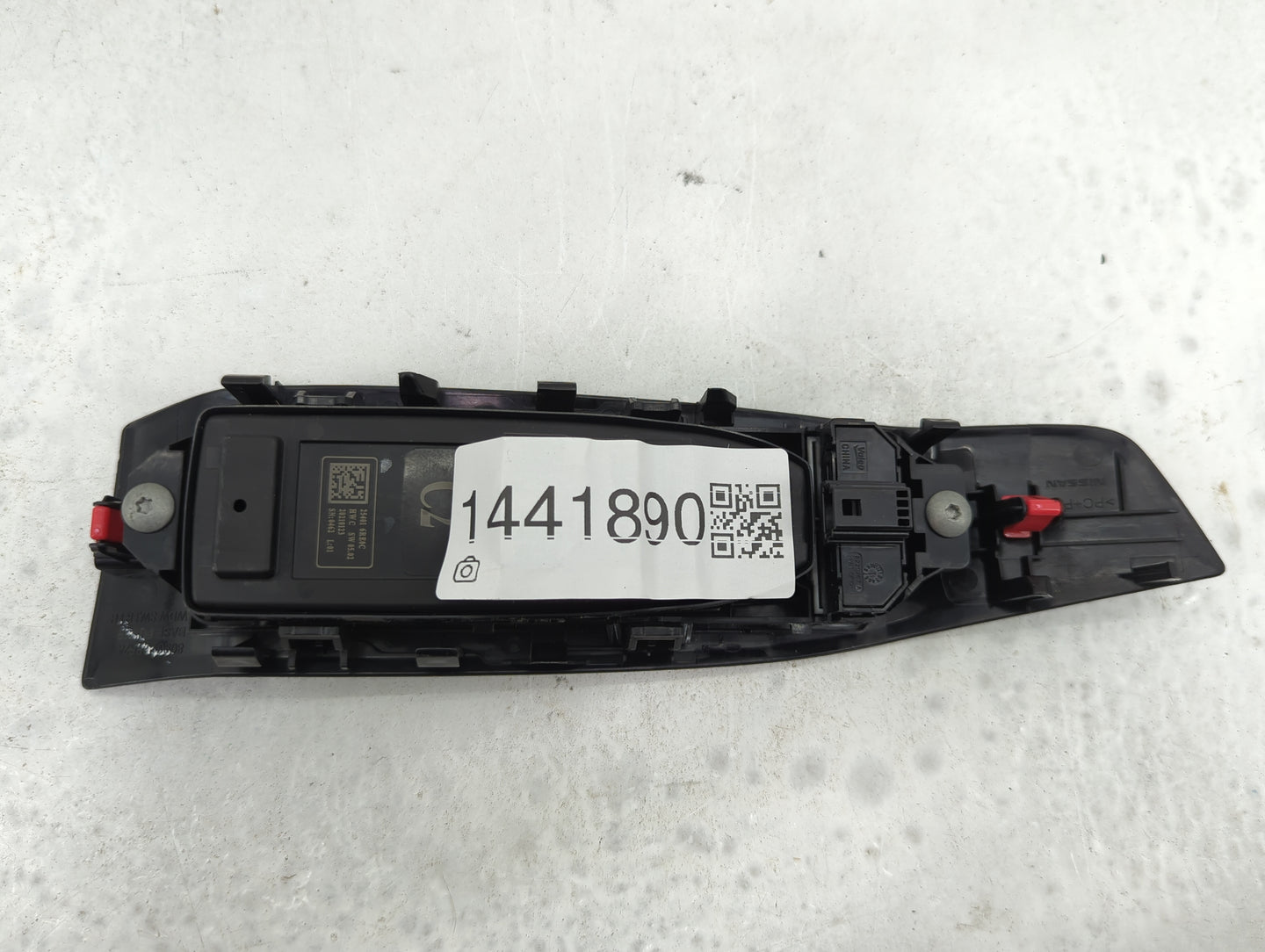 2021-2022 Nissan Rogue Master Power Window Switch Replacement Driver Side Left P/N:25401 6RE0C Fits Fits 2021 2022 OEM Used 