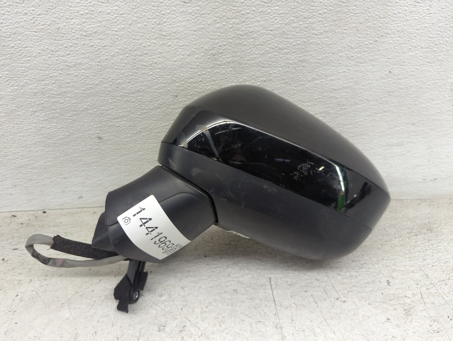 2023 Nissan Rogue Driver Side View Mirror - Left Door Mirror OEM Used - Oemusedautoparts1.com
