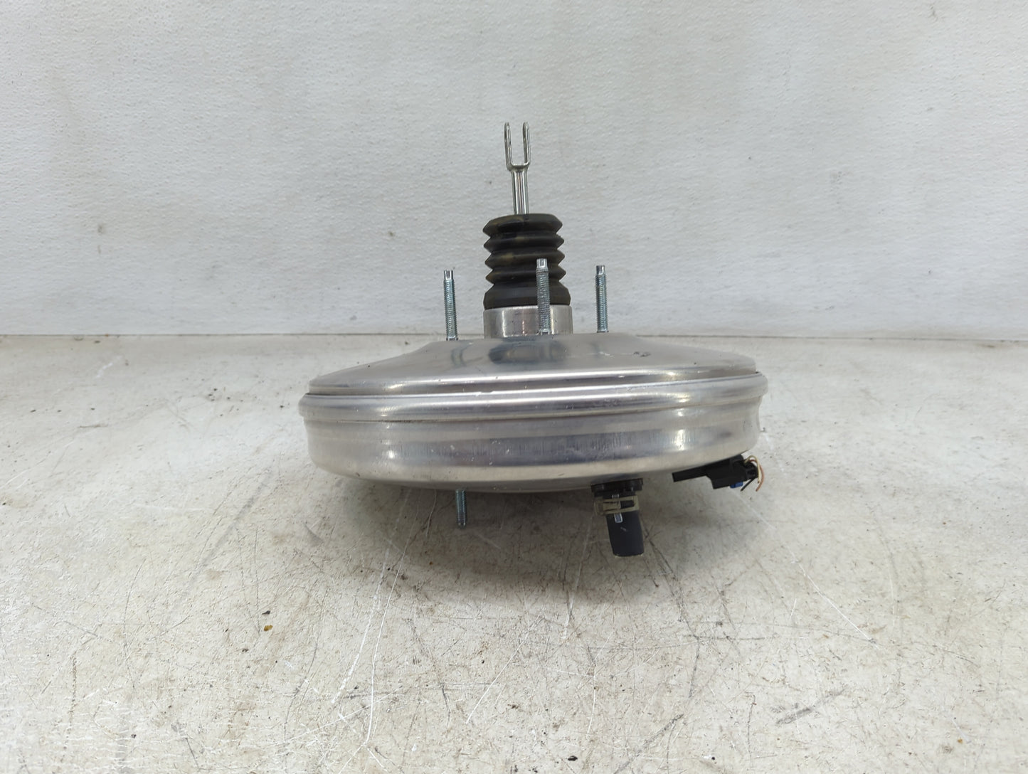 2021-2022 Nissan Rogue Power Brake Booster Oem - Oemusedautoparts1.com