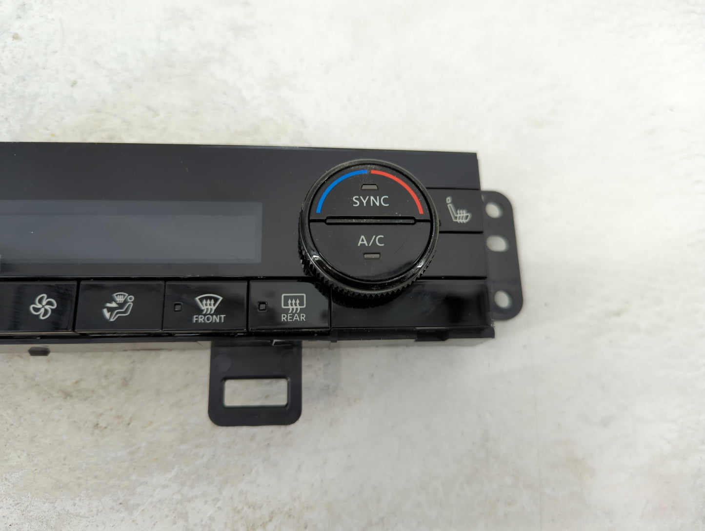 2021-2022 Nissan Rogue Climate Control Module Temperature AC/Heater Replacement P/N:275006RL3B-J 275006RL3B Fits Fits 2021 2