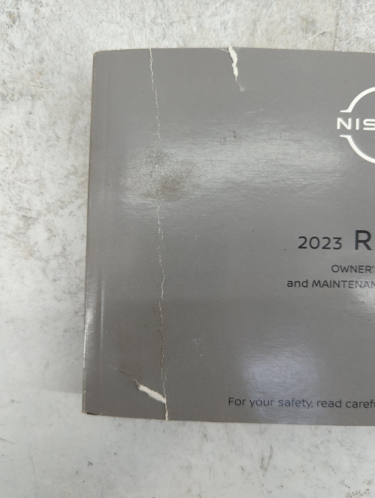 2023 Nissan Rogue Owners Manual Book Guide P/N:OM23EA 0T33U2 OEM Used Auto Parts - Oemusedautoparts1.com