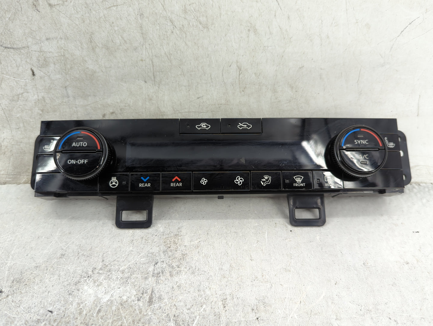 2021-2022 Nissan Rogue Climate Control Module Temperature AC/Heater Replacement P/N:275006RR7B 275006RR7B--J Fits Fits 2021 