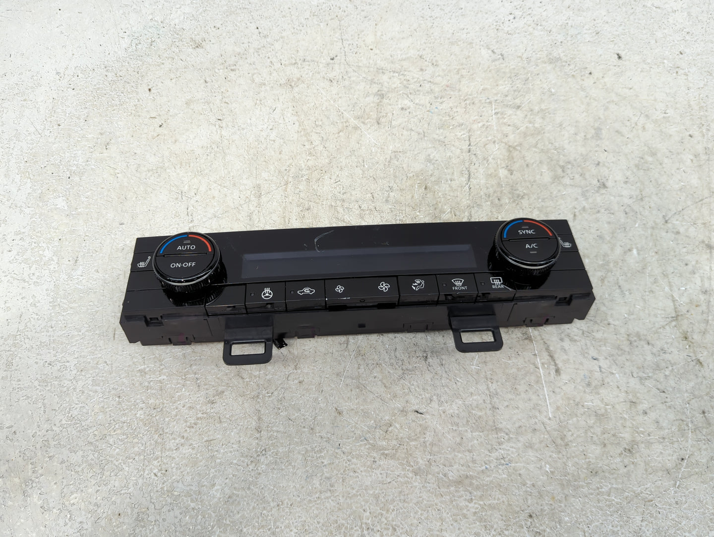 2021-2022 Nissan Rogue Climate Control Module Temperature AC/Heater Replacement P/N:275006RL3B 275006RL3B--J Fits Fits 2021 