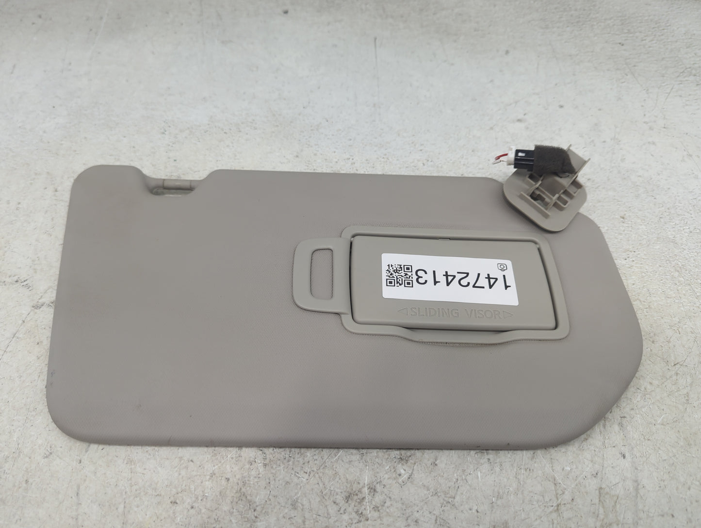 2023 Nissan Rogue Sun Visor Shade Replacement Passenger Right Mirror Fits OEM Used Auto Parts - Oemusedautoparts1.com