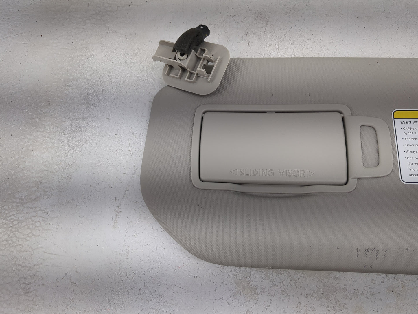 2021-2022 Nissan Rogue Sun Visor Shade Replacement Driver Left Mirror Fits Fits 2021 2022 OEM Used Auto Parts - Oemusedautop