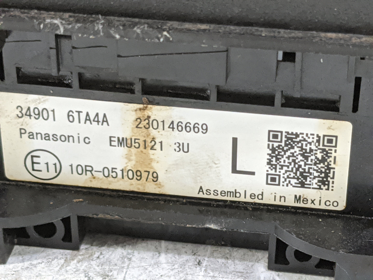 2023 Nissan Rogue Floor Console Assembly Shifter 1478589 - Oemusedautoparts1.com
