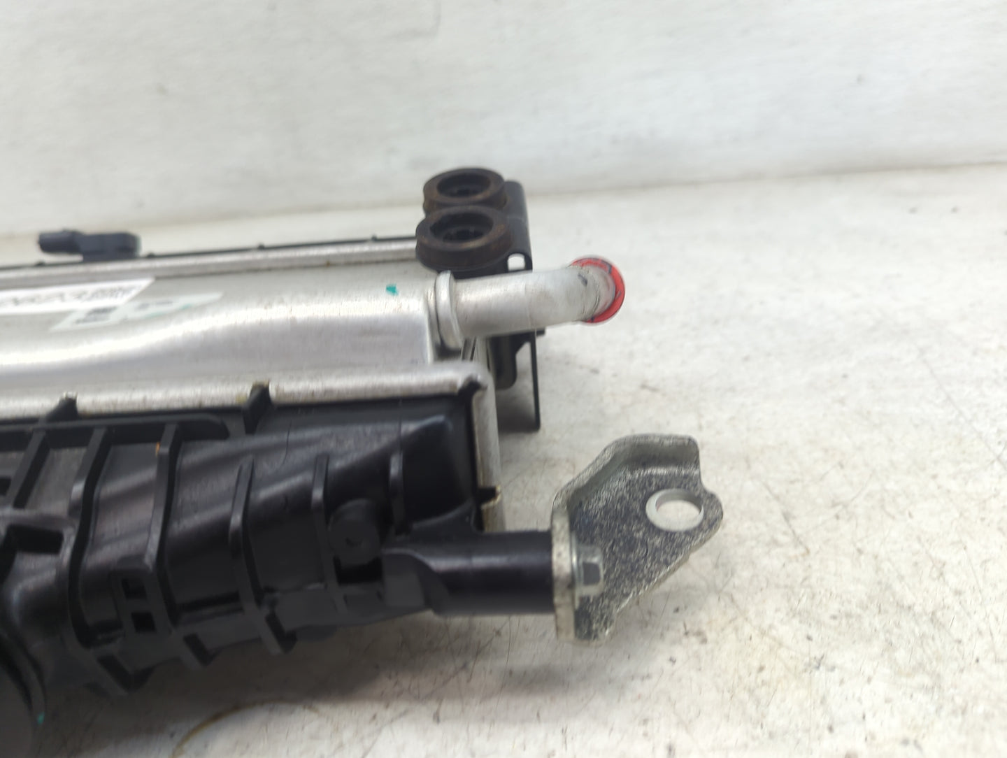 2022-2022 Nissan Rogue Turbo Intercooler - Oemusedautoparts1.com