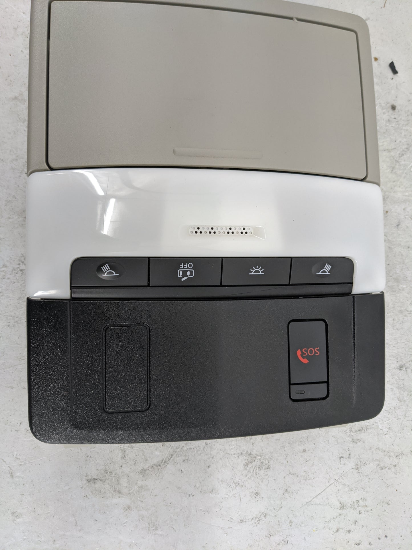 2021-2022 Nissan Rogue Overhead Console W/rear Climate Control Gray - Oemusedautoparts1.com
