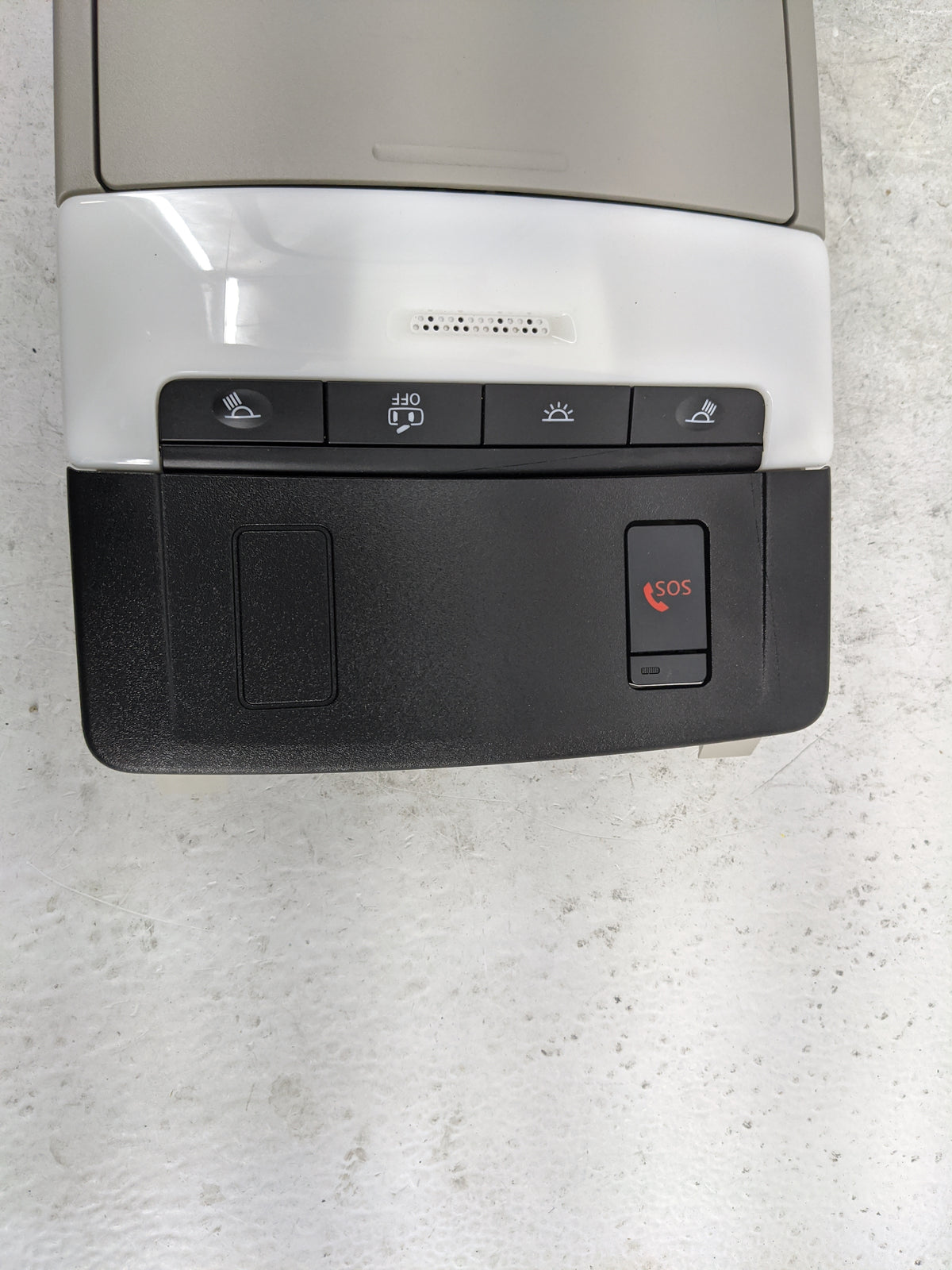 2021-2022 Nissan Rogue Overhead Console W/rear Climate Control Gray - Oemusedautoparts1.com