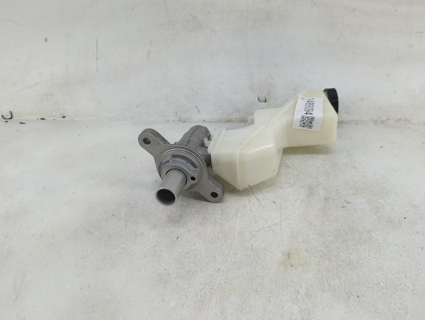 2023 Nissan Rogue Brake Master Cylinder - Oemusedautoparts1.com