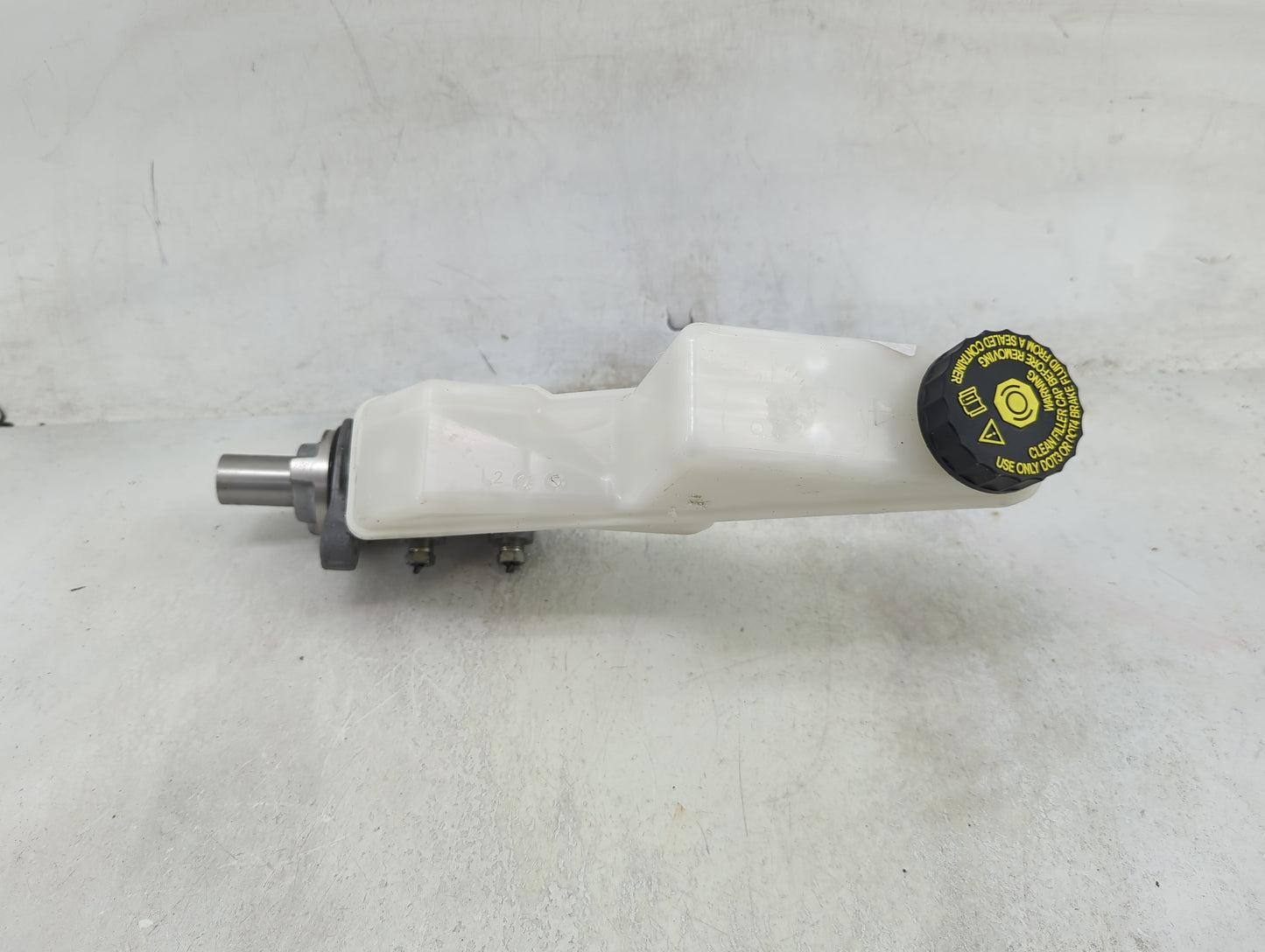 2021-2022 Nissan Rogue Brake Master Cylinder 1490175 - Oemusedautoparts1.com