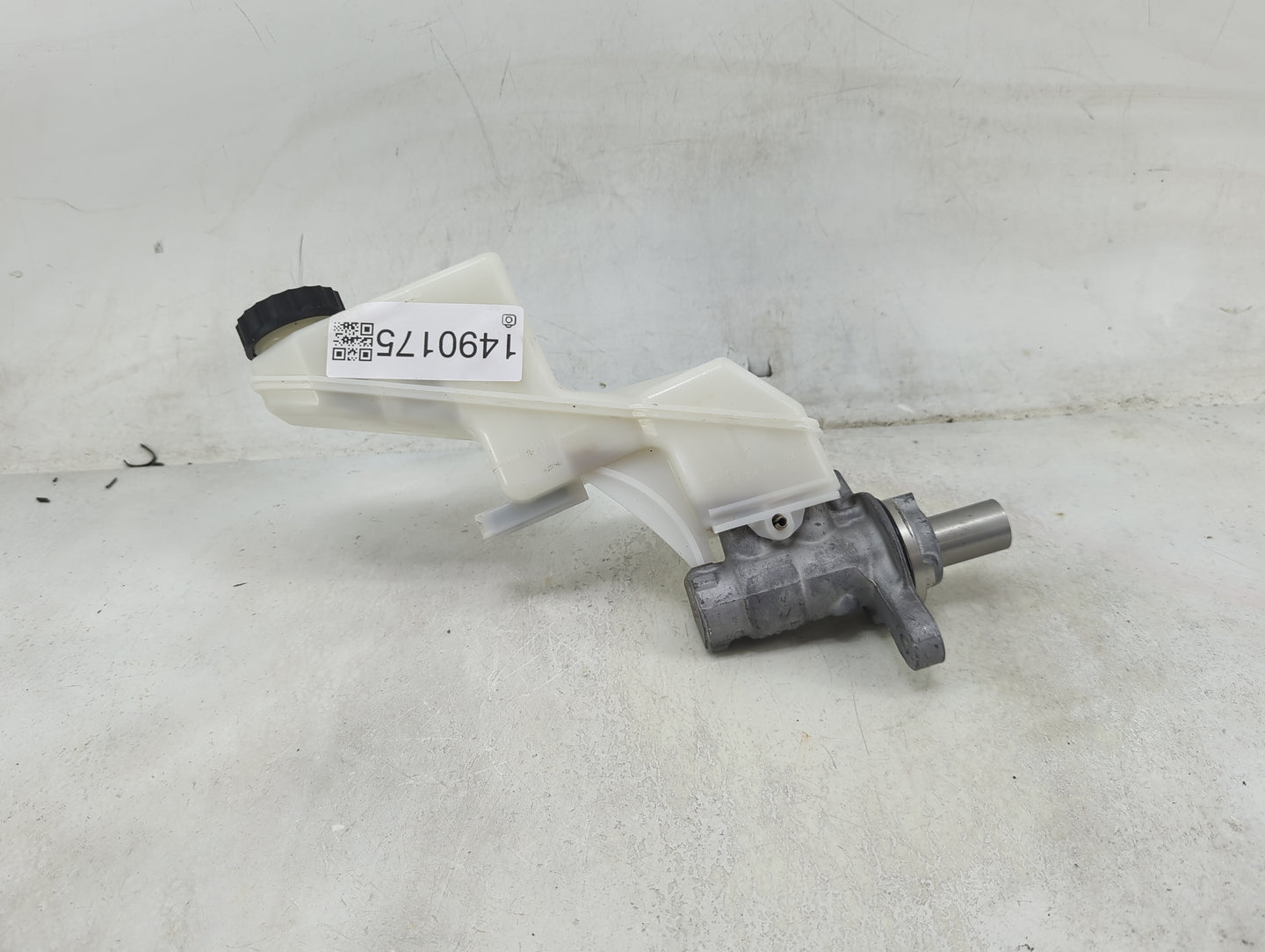 2021-2022 Nissan Rogue Brake Master Cylinder 1490175 - Oemusedautoparts1.com