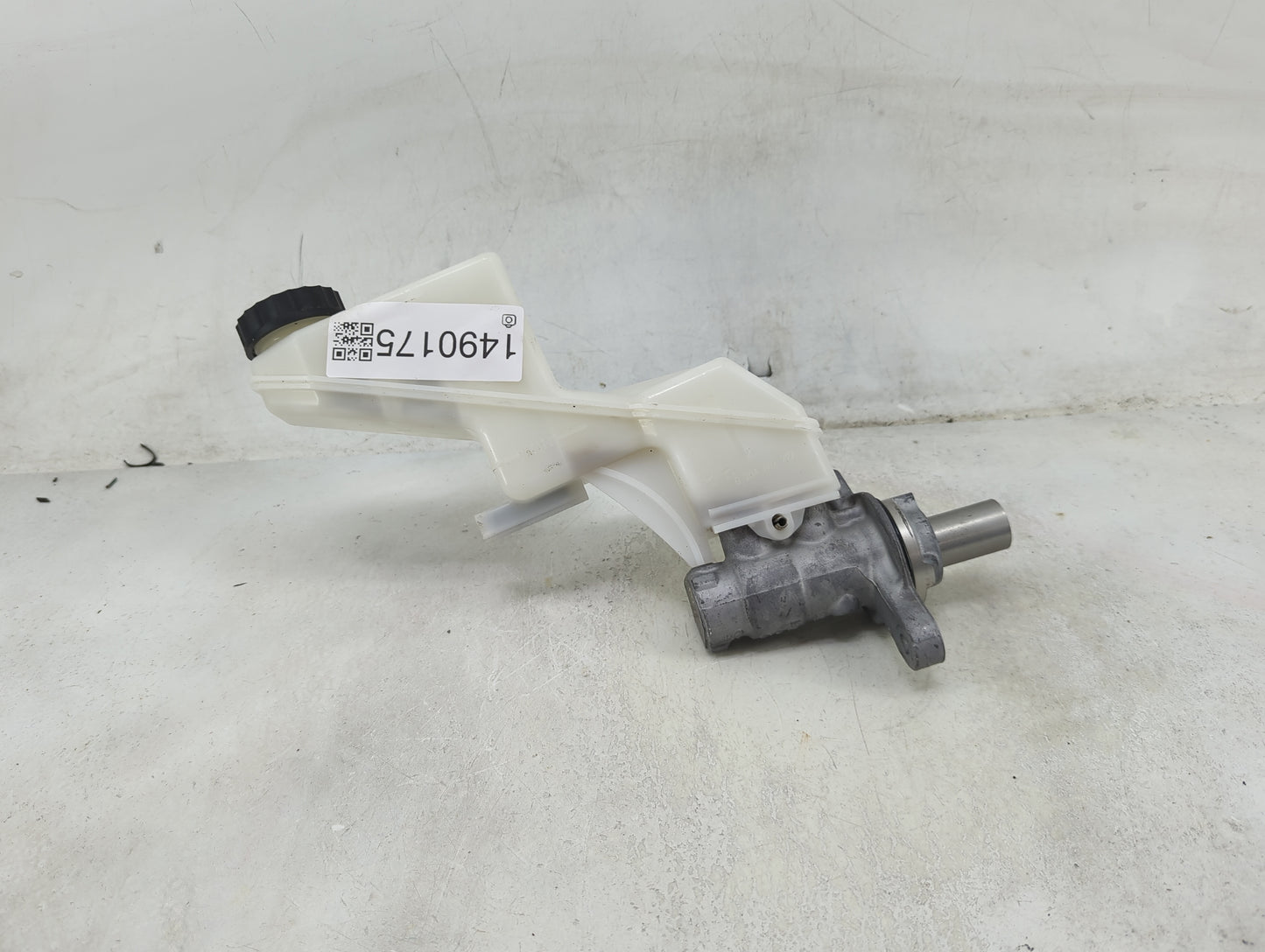 2021-2022 Nissan Rogue Brake Master Cylinder 1490175 - Oemusedautoparts1.com