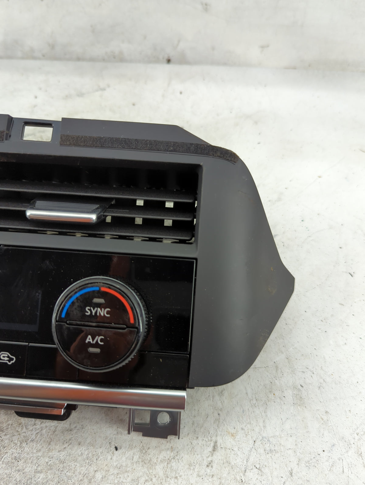 2023 Nissan Rogue Climate Control Module Temperature AC/Heater Replacement P/N:275006RK1D 275006RK1D-B, 687536RB8D Fits OEM 