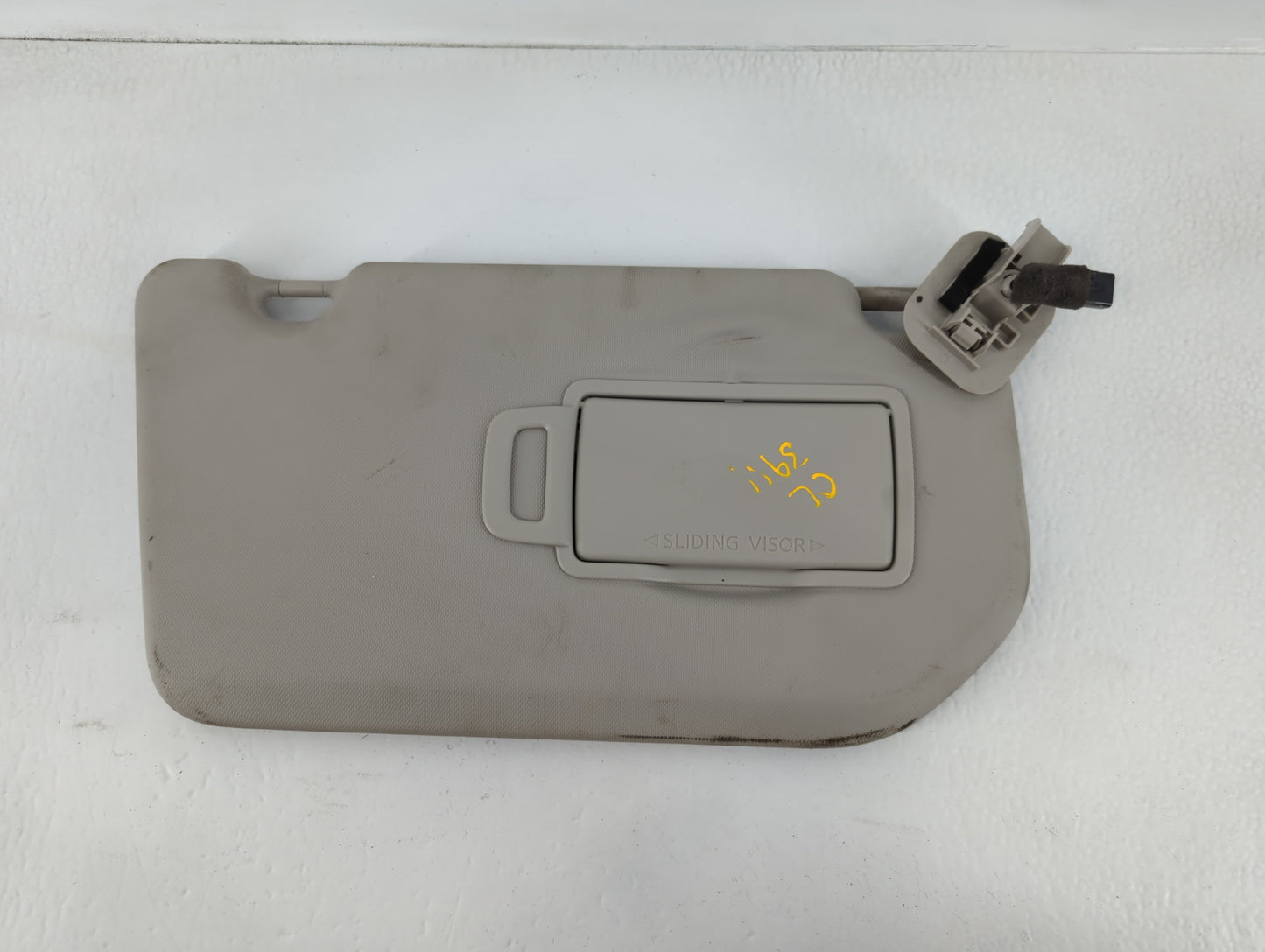 2021-2022 Nissan Rogue Sun Visor Shade Replacement Driver Left Mirror Fits Fits 2021 2022 OEM Used Auto Parts - Oemusedautop