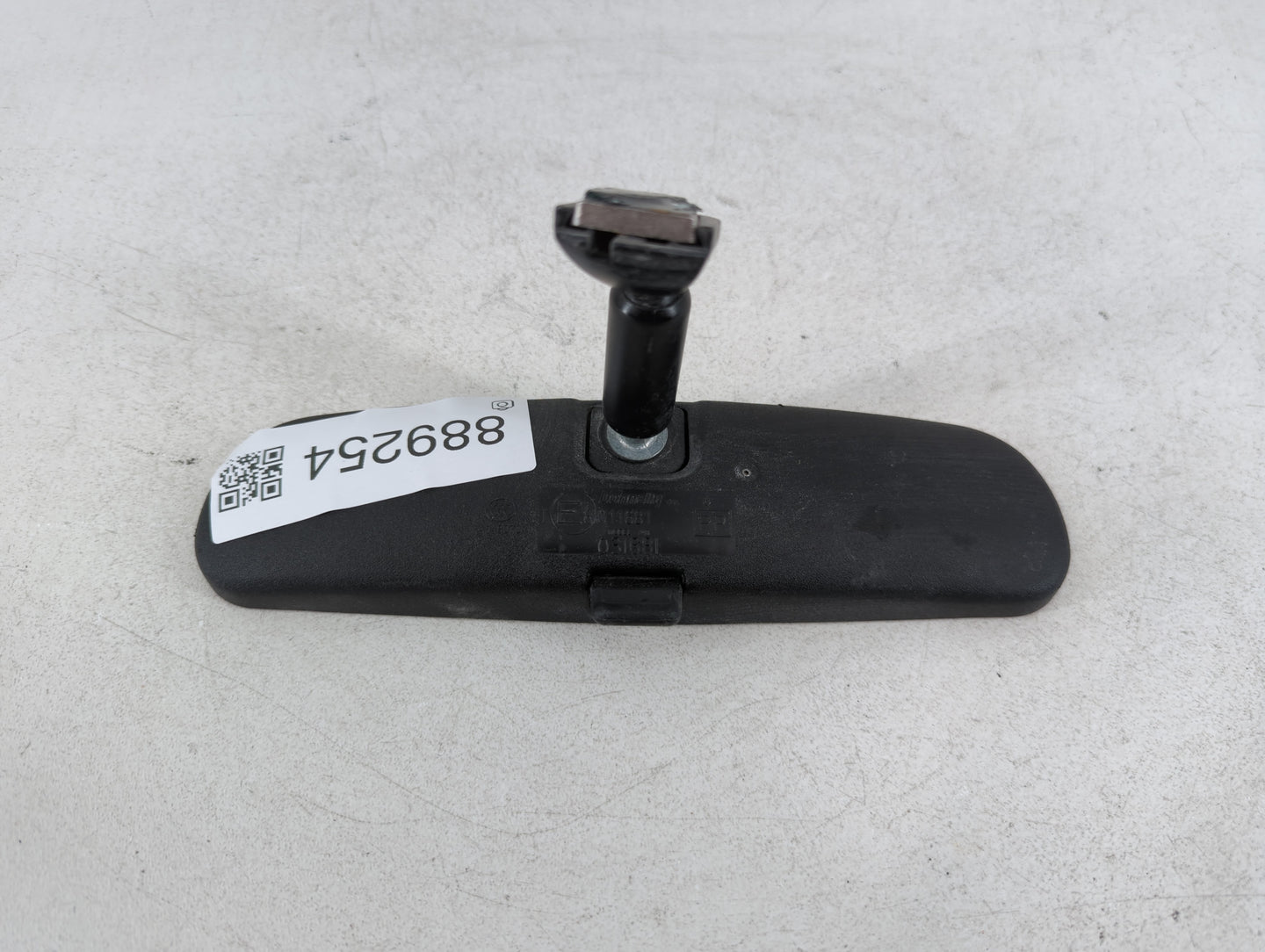 2014-2022 Nissan Rogue Interior Rear View Mirror Replacement OEM P/N:E8011681 Fits OEM Used Auto Parts - Oemusedautoparts1.c