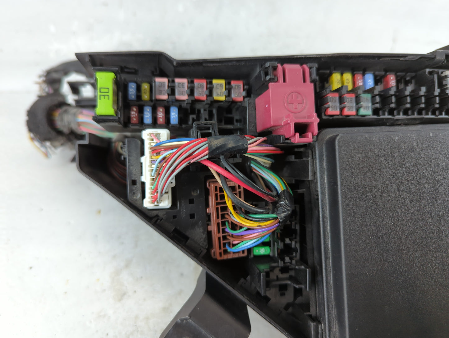 2021-2022 Nissan Rogue Fusebox Fuse Box Panel Relay Module P/N:24382 6RR0C Fits Fits 2021 2022 OEM Used Auto Parts - Oemused