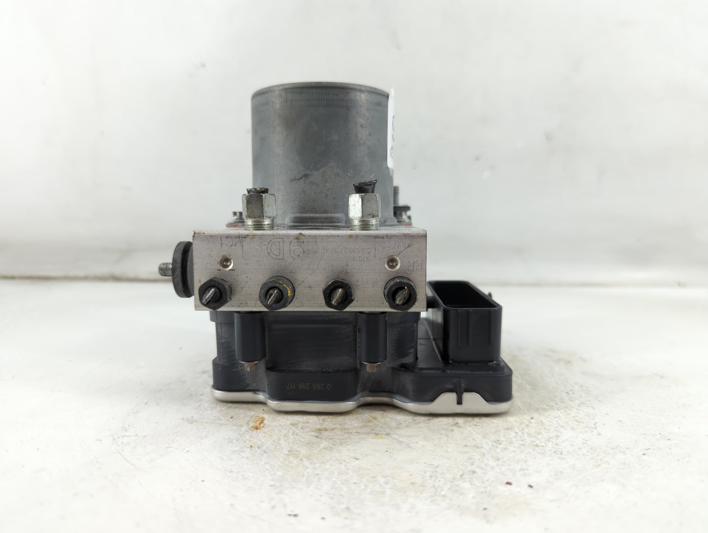 2021-2022 Nissan Rogue ABS Pump Control Module Replacement P/N:47660 6RD1B Fits Fits 2021 2022 OEM Used Auto Parts - Oemused