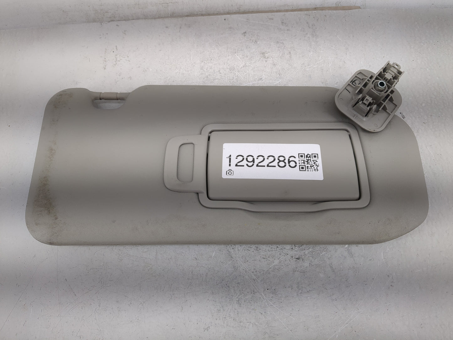 2020-2022 Nissan Sentra Sun Visor Shade Replacement Driver Left Mirror Fits Fits 2020 2021 2022 OEM Used Auto Parts - Oemuse