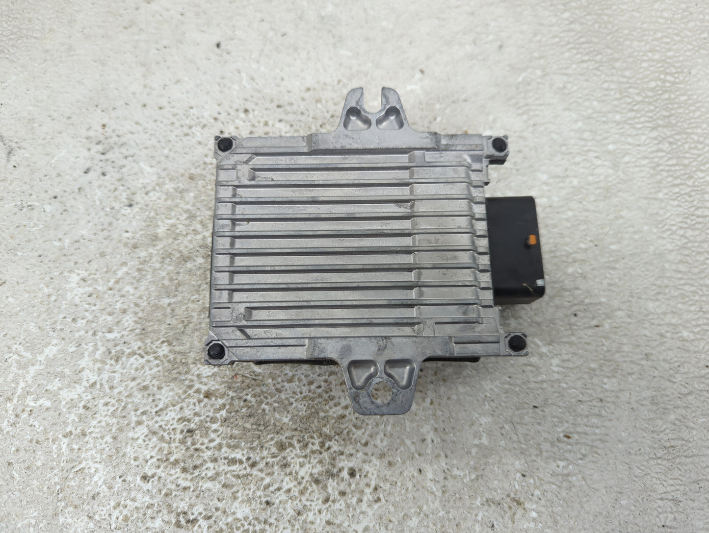 2020-2022 Nissan Sentra PCM Engine Control Computer ECU ECM PCU OEM P/N:237F09CM0B Fits Fits 2020 2021 2022 OEM Used Auto Pa