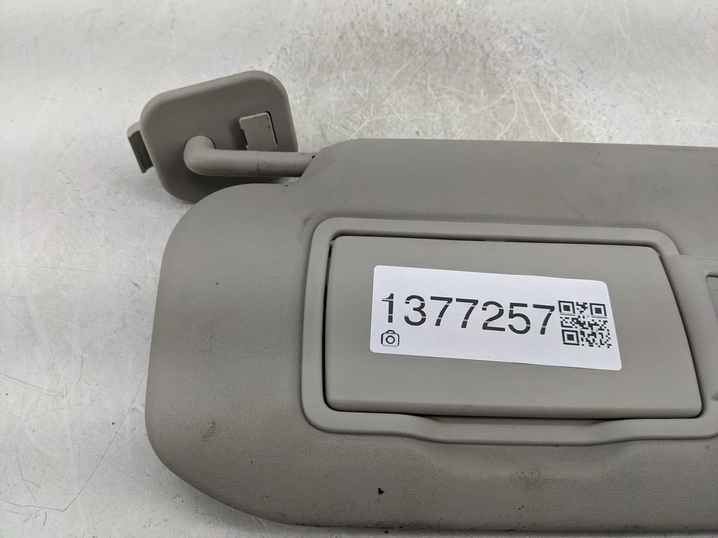 2020-2022 Nissan Sentra Sun Visor Shade Replacement Driver Left Mirror Fits Fits 2020 2021 2022 OEM Used Auto Parts - Oemuse