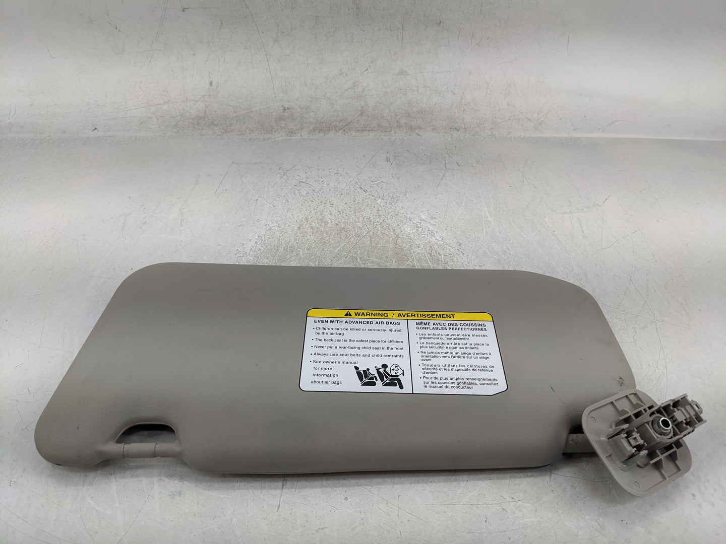 2020-2022 Nissan Sentra Sun Visor Shade Replacement Passenger Right Mirror Fits Fits 2020 2021 2022 OEM Used Auto Parts - Oe