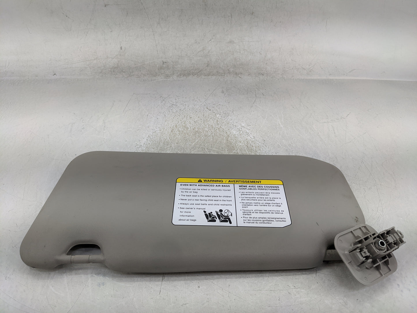 2020-2022 Nissan Sentra Sun Visor Shade Replacement Passenger Right Mirror Fits Fits 2020 2021 2022 OEM Used Auto Parts - Oe