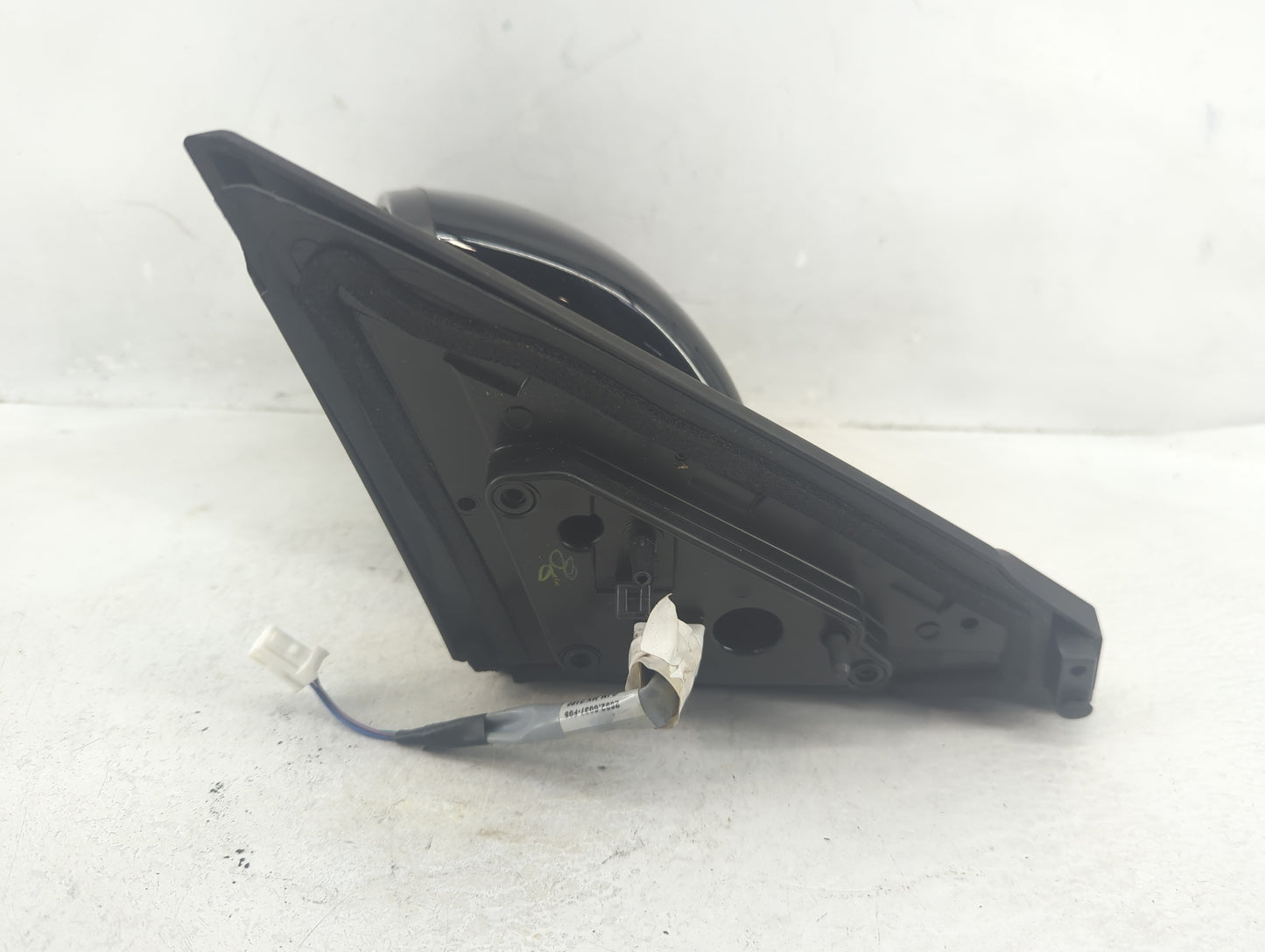2020-2022 Nissan Sentra Driver Side View Mirror - Left Door Mirror OEM Used - Oemusedautoparts1.com