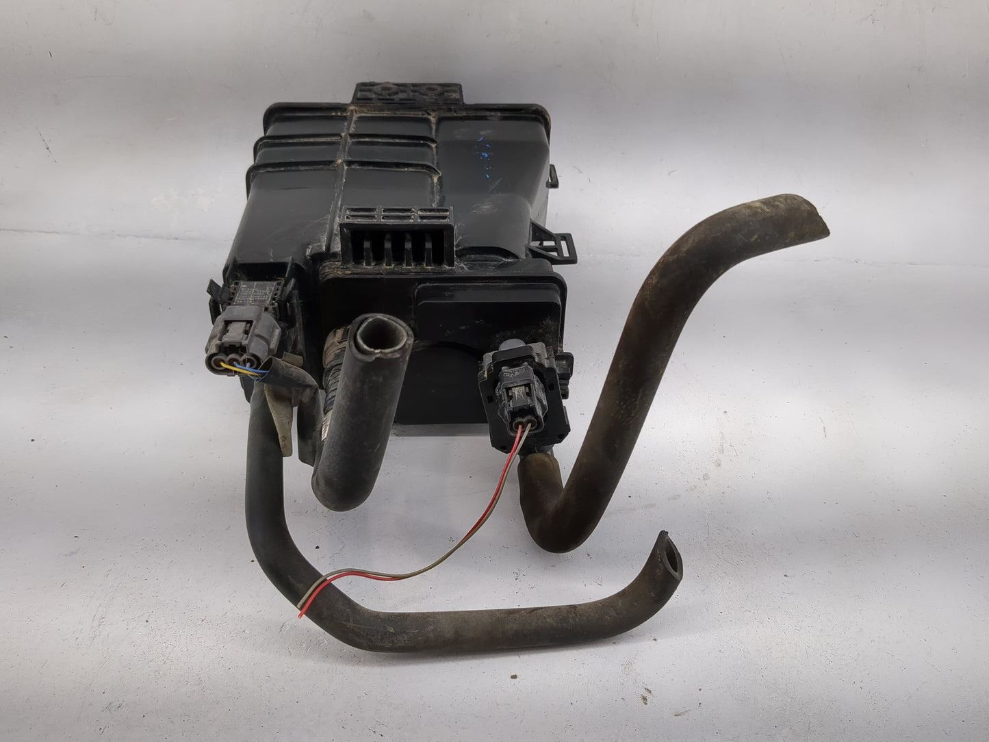 2023 Nissan Sentra Fuel Vapor Charcoal Canister - Oemusedautoparts1.com