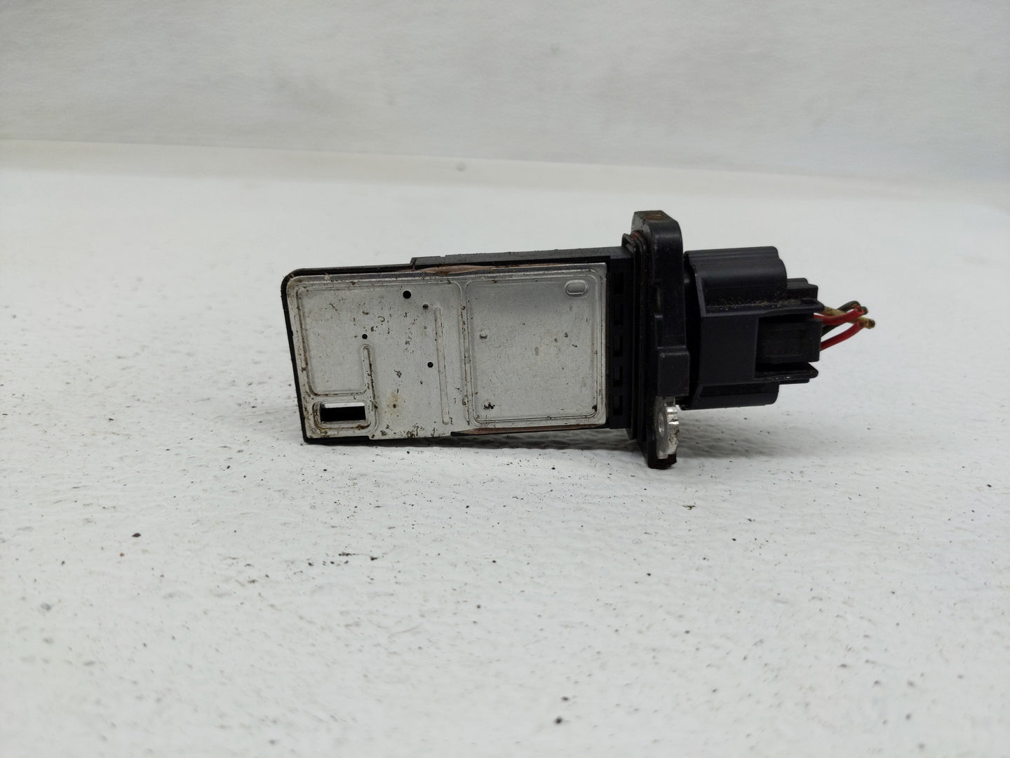 2004-2022 Nissan Titan Mass Air Flow Meter Maf - Oemusedautoparts1.com