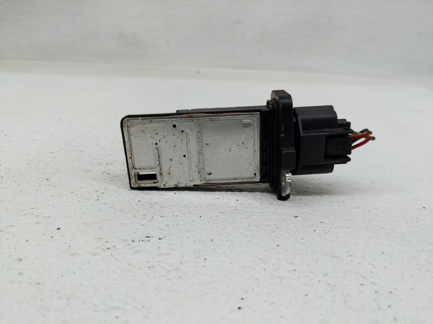 2004-2022 Nissan Titan Mass Air Flow Meter Maf - Oemusedautoparts1.com