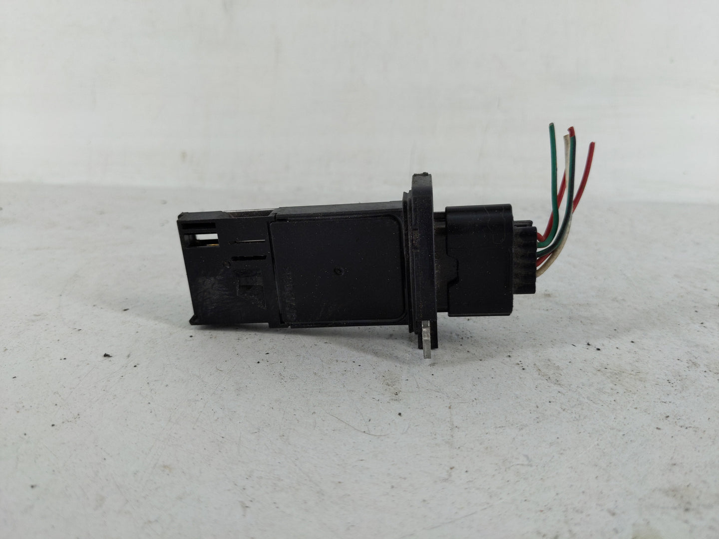 2016-2022 Nissan Titan Xd Mass Air Flow Meter Maf - Oemusedautoparts1.com