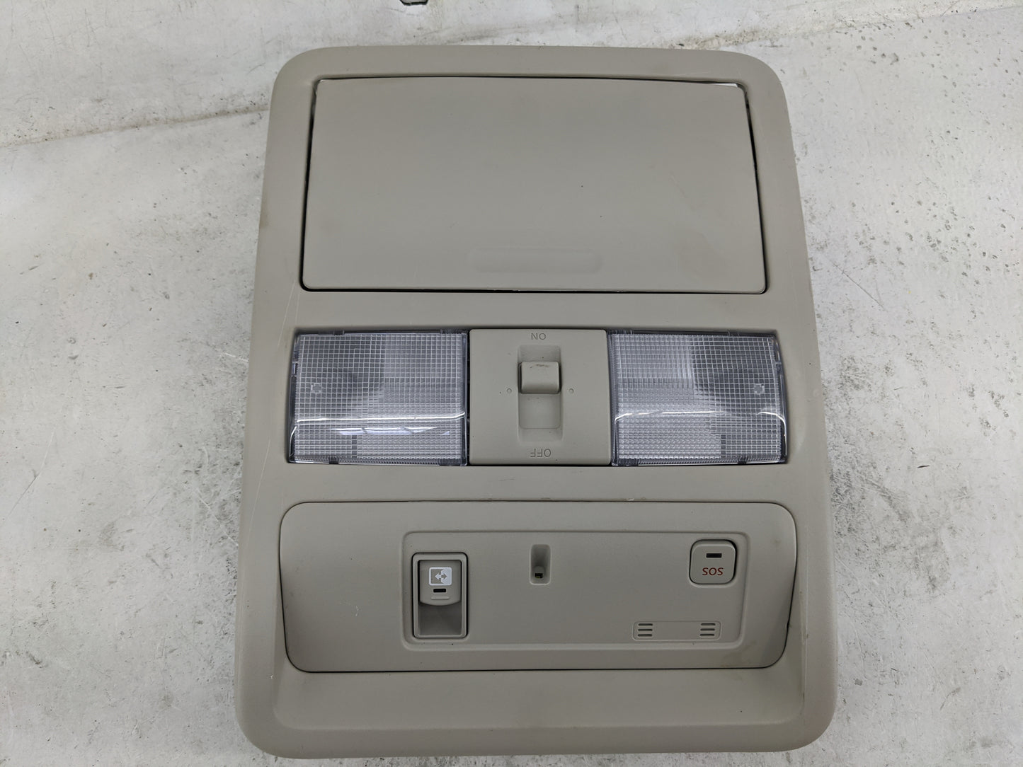 2023 Nissan Titan Xd Overhead Roof Console Tan - Oemusedautoparts1.com