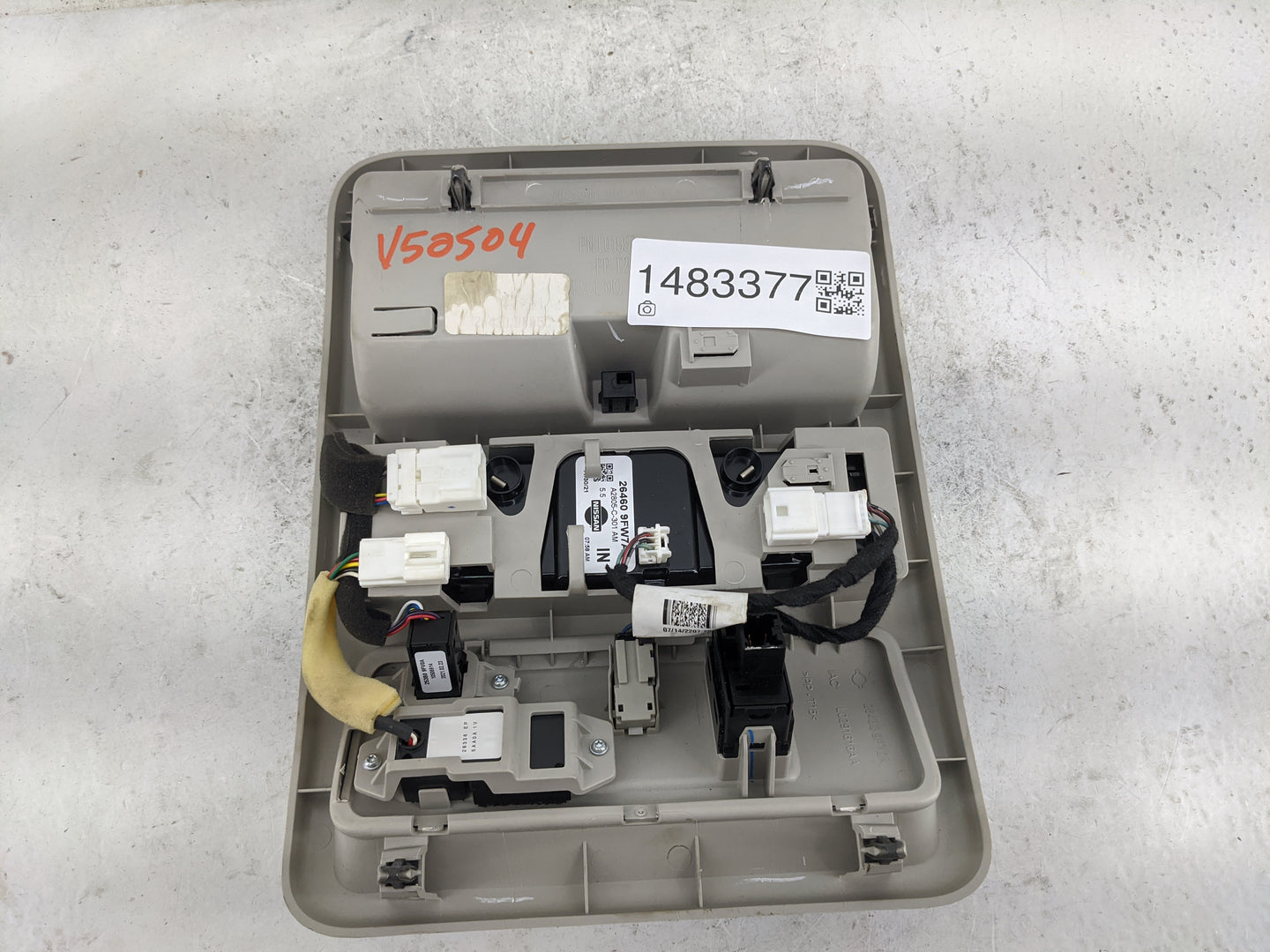 2023 Nissan Titan Xd Overhead Roof Console Tan - Oemusedautoparts1.com