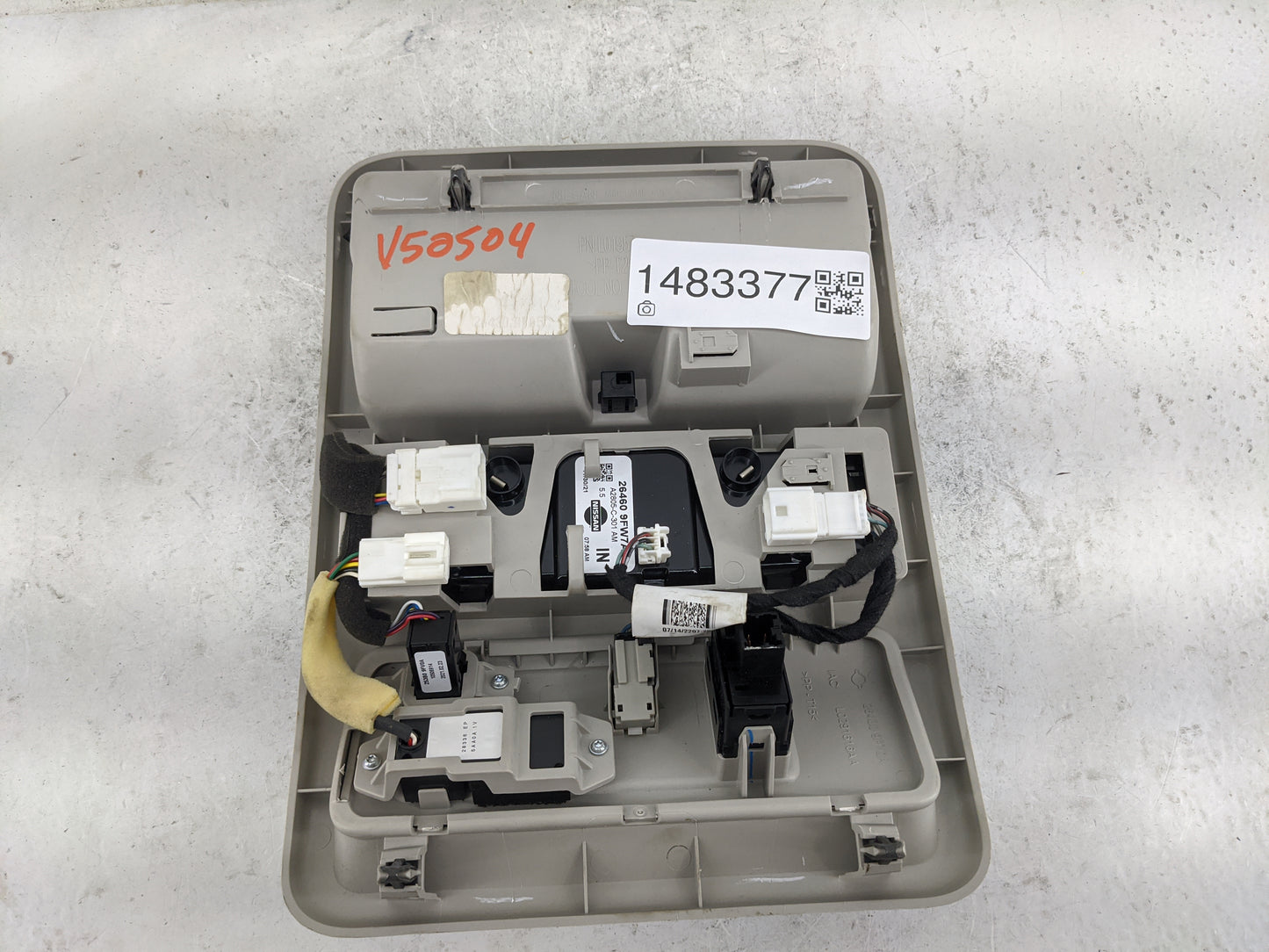 2023 Nissan Titan Xd Overhead Roof Console Tan - Oemusedautoparts1.com